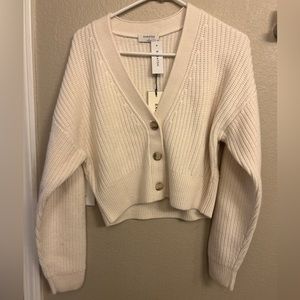 Canberra Aritzia Babaton sweater light birch